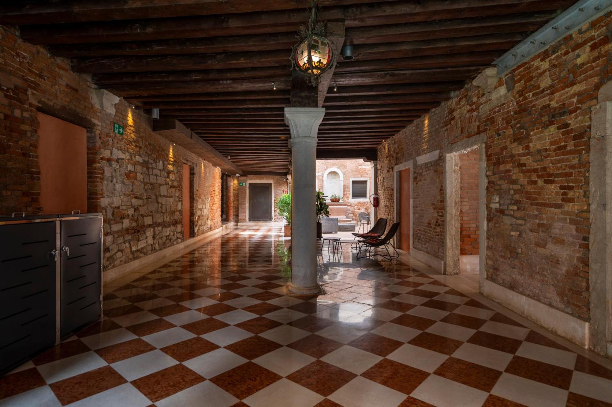 Palazzo Morosini Degli Spezieri - Lifestyle Apartments Benátky Exteriér fotografie